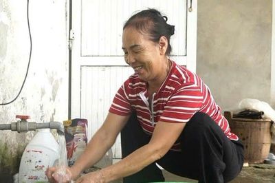 Nước sạch vùng cao Quảng Ninh: Có công trình, dân vẫn khó tiếp cận