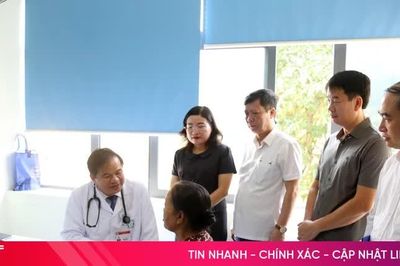 Gần 1.000 người dân Hà Tĩnh được khám bệnh, tư vấn sức khỏe miễn phí