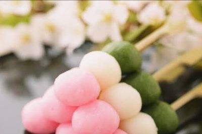 Hanami dango – Những viên bánh gạo ba màu của Nhật Bản