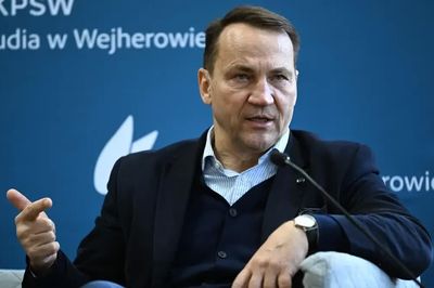Ngoại trưởng Ba Lan kêu gọi tăng hỗ trợ Ukraine trước mùa Đông