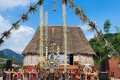 Cây cỏ trong khoảng trời tâm linh