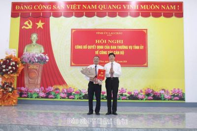 Công bố Quyết định của Ban Thường vụ Tỉnh ủy về công tác cán bộ.