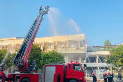 Thực tập phương án chữa cháy và cứu nạn, cứu hộ tại Bệnh viện Đa khoa tỉnh