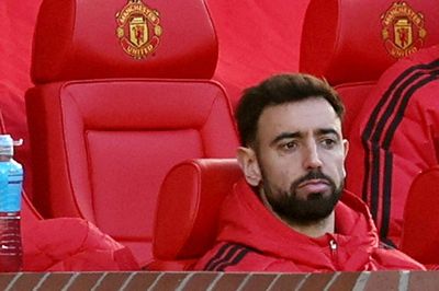 Không dùng Bruno Fernandes, Man Utd thảm bại 0-3 trước Bournemouth
