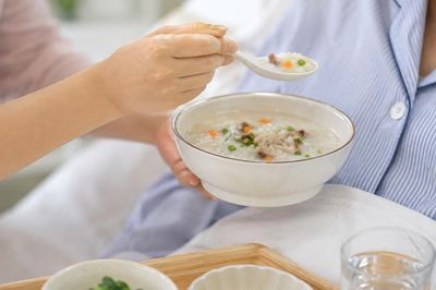 Mắc cúm A: 5 thực phẩm nên ăn và 3 loại nên hạn chế