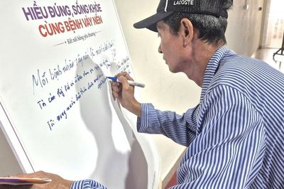 Thuốc sinh học đắt đỏ khiến bệnh nhân vảy nến khó theo đuổi điều trị