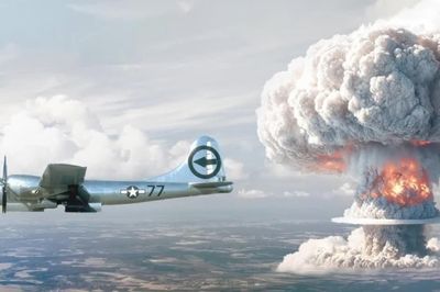 Enola Gay: Oanh tạc cơ B-29 mang bom nguyên tử đến Hiroshima