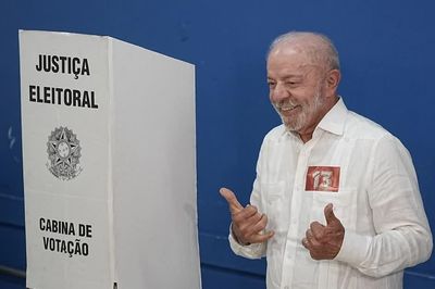 Tổng thống Brazil Lula da Silva tái đắc cử