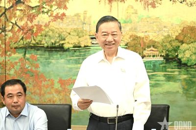 Tổng Bí thư, Chủ tịch nước Tô Lâm: Cắt giảm thủ tục phải đi đôi với kiểm soát an toàn