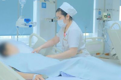 Dùng thuốc tránh thai, người phụ nữ 49 tuổi nguy kịch vì tắc động mạch phổi