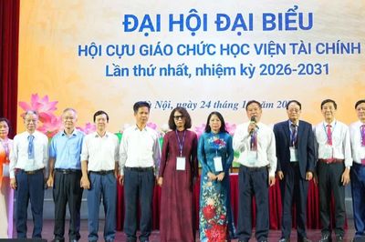 NGƯT.PGS.TS Phạm Văn Liên giữ chức Chủ tịch Hội cựu giáo chức Học viện Tài chính nhiệm kì đầu tiên