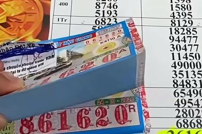 Một người ở Cà Mau trúng 16 vé số độc đắc, 144 vé an ủi