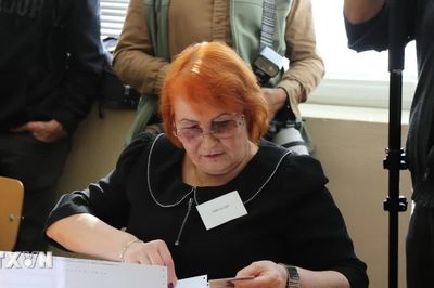 Bulgaria phải tổ chức bầu cử tổng thống vòng hai vào ngày 1/11