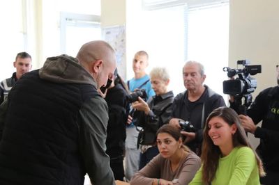 Bầu cử Tổng thống Bulgaria: Xác định hai ứng cử viên vào vòng hai