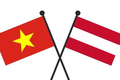 Điện mừng kỷ niệm 71 năm Quốc khánh Cộng hòa Áo
