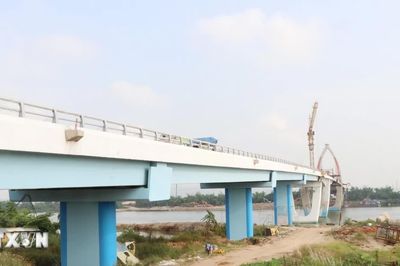 Hải Phòng: Hợp long cầu Tân An vượt qua sông Kinh Thầy