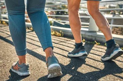 'Đi bộ kiểu Nhật' 30 phút mỗi ngày suốt 5 tháng, cơ thể thay đổi thế nào?