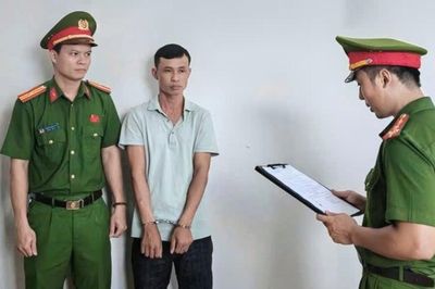 Bắt đối tượng giả doanh nhân lừa tình, chiếm đoạt tiền