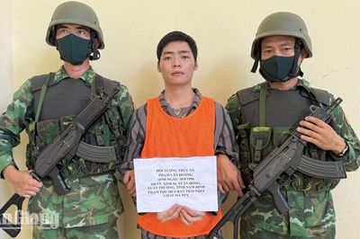 Tiếp nhận 11 công dân từ Campuchia, phát hiện đối tượng truy nã