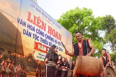 Đặc sắc liên hoan văn hóa cồng chiêng và hội thao dân tộc thiểu số xã Ia Grai