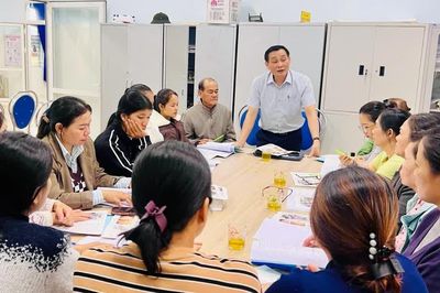 Tiếp sức cho lực lượng y tế cơ sở