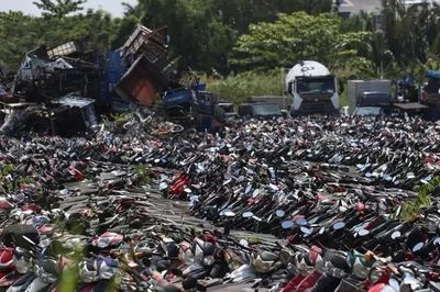 Hàng chục nghìn xe máy bị tịch thu bán phế liệu: Người trúng đấu giá được sử dụng thế nào?