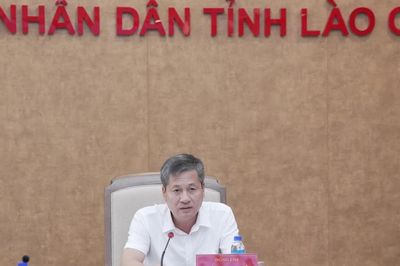 Phó Chủ tịch Thường trực UBND tỉnh Ngô Hạnh Phúc: Chuyển đổi Khu công nghiệp Tằng Loỏng sang mô hình khu công nghiệp sinh thái là yêu cầu bắt buộc