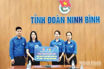 Tuổi trẻ Ninh Bình đồng hành với thanh, thiếu nhi vùng biên giới