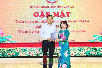 Từ ký ức gia đình đến lịch sử dân tộc