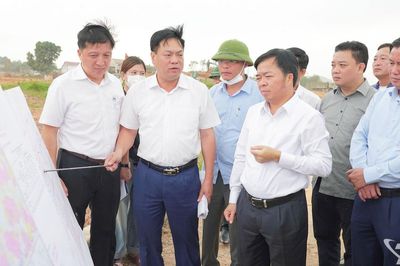 Tháo gỡ vướng mắc, bảo đảm tiến độ các dự án trọng điểm