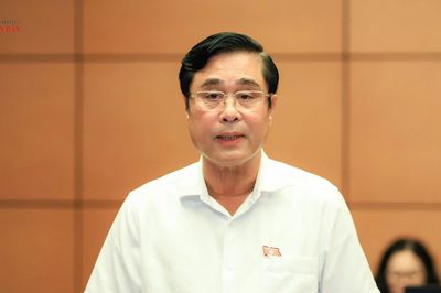 Nghiên cứu bổ sung quy định trừ điểm giấy phép lái xe thay phạt tiền