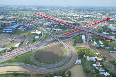 Cận cảnh Vành đai 3 TP.HCM qua Tây Ninh tăng tốc về đích
