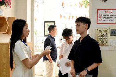 Chờ phương án thi vào lớp 10: Giữ nhịp học, không bỏ môn