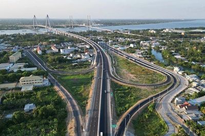 An toàn nợ công, dư địa cho tăng trưởng 2 con số