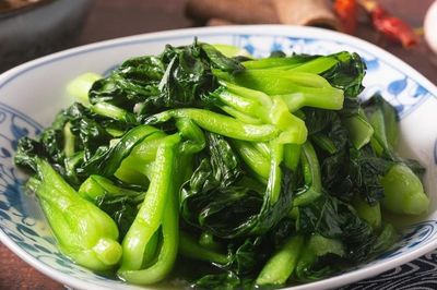 Hãy nhớ 3 điều cực quan trọng khi xào rau: 99% người nấu đang mắc sai lầm