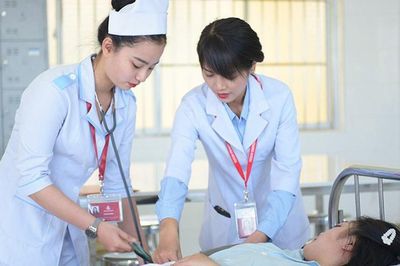 Hơn 30 ngành, nghề đào tạo khó tuyển sinh dù thị trường 'khát' nhân lực