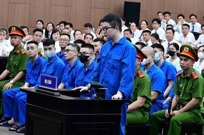 Luật sư đề nghị công bố 97 cơ quan, người liên quan trong vụ Mr Pips