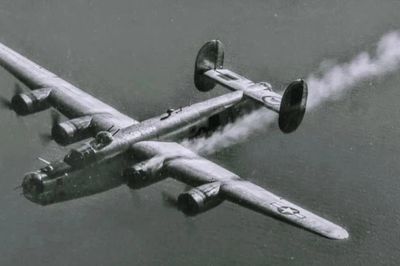 Khám phá B-24 Liberator: Oanh tạc cơ hạng nặng chủ lực của phe đồng minh