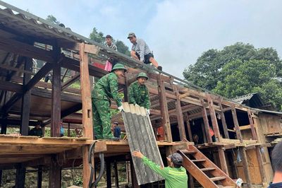 Tuyên Quang: Đồn Biên phòng Thàng Tín giúp dân giải phóng mặt bằng xây dựng trường