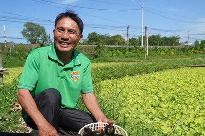 Độc đáo mô hình nuôi ốc bươu đen bằng thảo dược