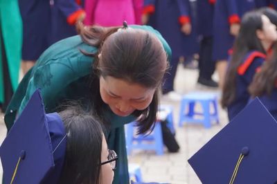Trả lại quyền dạy cho người thầy