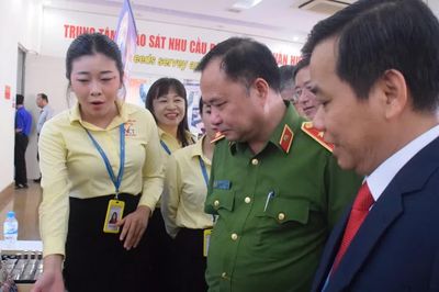 Học nghề, mở lối tái hòa nhập cộng đồng
