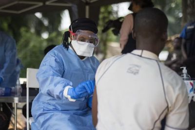 Số ca mắc Ebola tại Congo vượt 10.000, nhiều nước châu Phi tăng cảnh giác