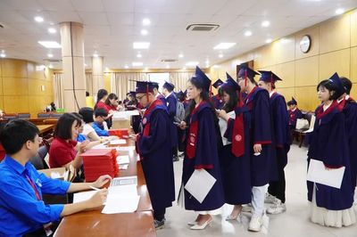 Những trường đại học có nhiều sinh viên tốt nghiệp giỏi, xuất sắc: Tỷ lệ có việc làm thế nào?
