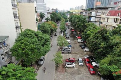 Gọi tên nhau qua... biển số xe (!)