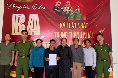 21 năm tìm anh trai, người em gái nhận tin vui từ TP.HCM