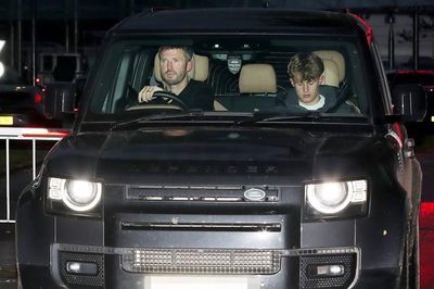 Sếp MU họp khẩn cấp, động thái của Michael Carrick