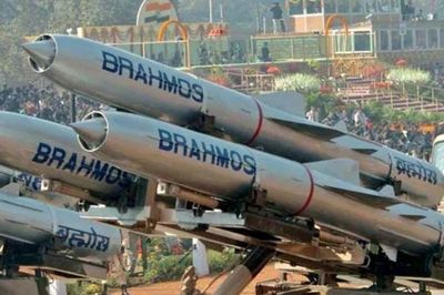Tên lửa BrahMos 'gây bão' tại Đông Nam Á và Trung Đông
