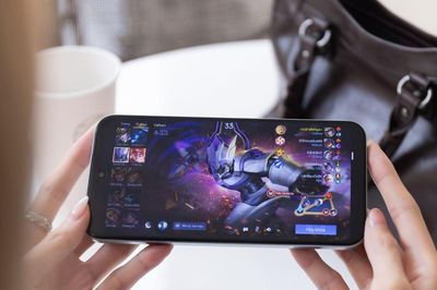 realme củng cố hệ sinh thái gaming với bộ đôi smartphone pin khủng