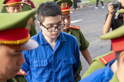 Xét xử vụ Phó Đức Nam: Nhà đầu tư khai chuyện uống thuốc tự vẫn sau khi mất tiền